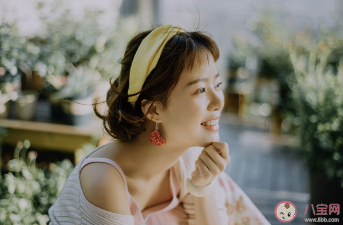 一個情商高的女生一般是什么樣子 情商高的女生有什么特征