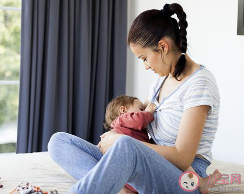 媽媽在節食還能給寶寶喂奶嗎 哪種情況奶水不能給寶寶喝