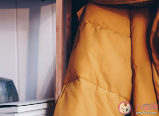 如何判斷羽絨服會不會鉆絨 羽絨服鉆毛測試方法