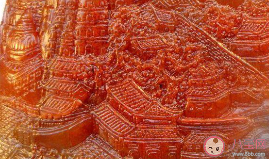 小伙裸眼在0.15毫米毛發(fā)上刻字是怎么回事 哪些習(xí)慣可以保護(hù)視力