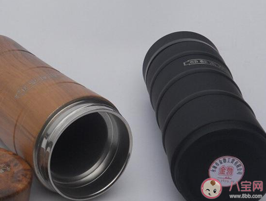 保溫杯里面只能喝白開水嗎 什么東西不能裝在保溫杯里面