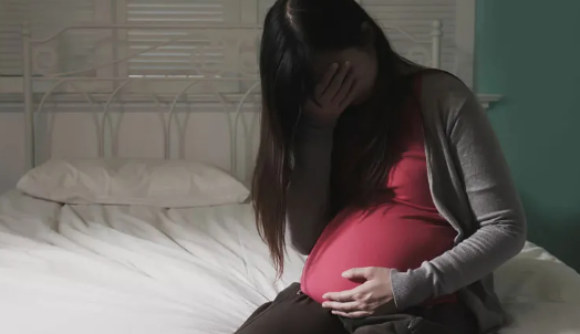 為什么要反對(duì)代孕合法化 代孕不能被放開的原因