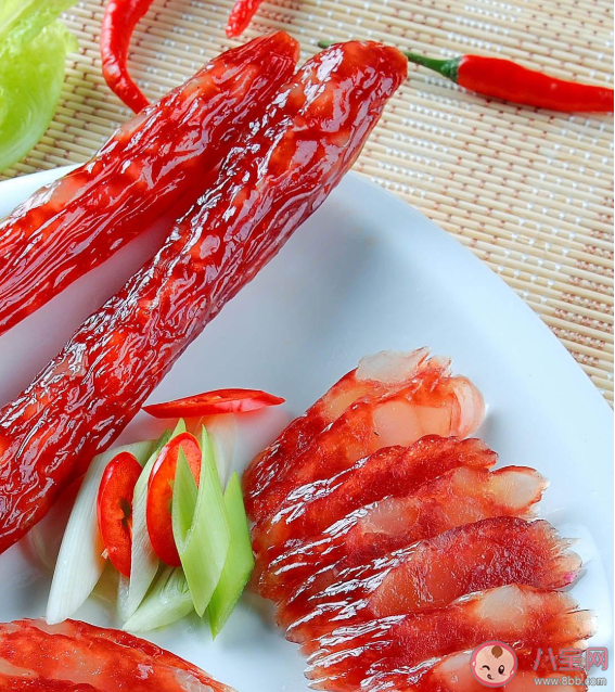 吃1根臘腸等于5茶勺油嗎 臘腸臘肉會致癌嗎 吃1根臘腸等于5茶勺油嗎 臘腸臘肉會致癌嗎