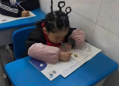 期末考試必備發型是怎樣的 期末考試如何拿高分