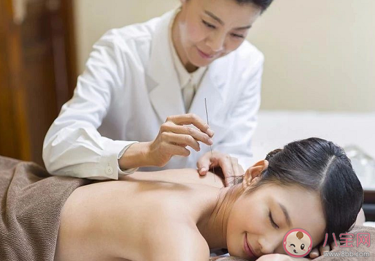 男不刮痧女不拔罐是真的嗎 女生去濕氣哪種方法好