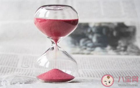 曖昧階段怎樣讓對方知道你生氣了 如何向曖昧對象表達吃醋