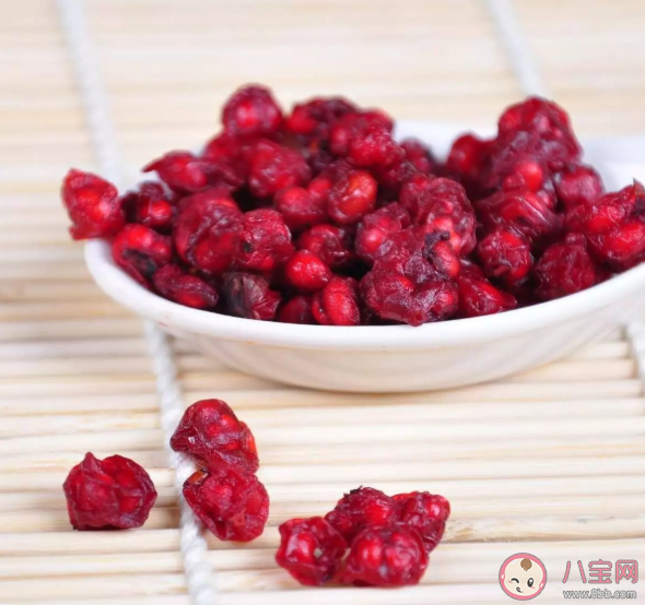 五味子是熱性還是涼性的 體寒的人可以食用五味子嗎