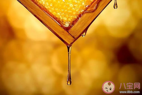 5歲的小孩能不能吃蜂蜜呢 小孩子吃蜂蜜會上火嗎