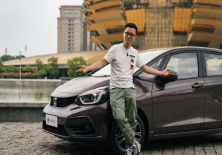 新車味道大甲醛味道大概怎么消除 車內甲醛多長時間消除