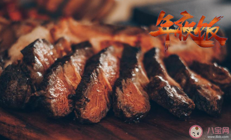 吃年夜飯的帶字圖片說說 曬年夜飯的圖片心情短語