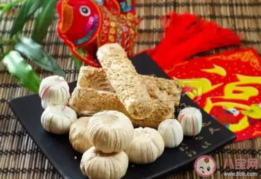 北方小年吃灶糖有什么習(xí)俗寓意 灶糖是怎么做出來的