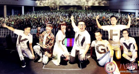 有哪些歌詞可以寫進作文 可以當做作文素材的歌詞大全 有哪些歌詞可以寫進作文 可以當做作文素材的歌詞大全