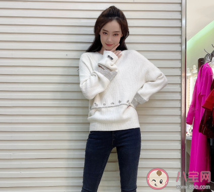 2021張小斐毛衣什么牌子的 張小斐春晚同款穿搭多少錢