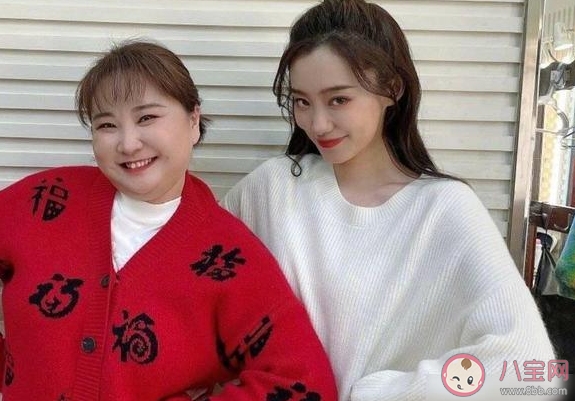 賈玲福字毛衣什么牌子的 賈玲福字毛衣在哪買