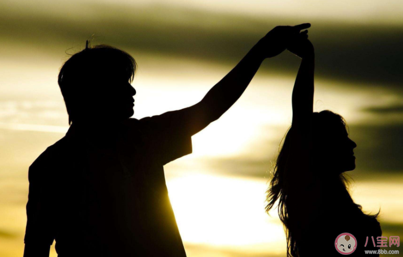 談戀愛談的次數多有什么用 談戀愛次數多會對愛情麻木嗎 談戀愛談的次數多有什么用 談戀愛次數多會對愛情麻木嗎