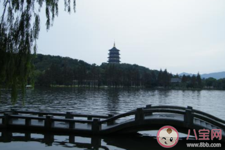 煙柳畫橋風(fēng)簾翠幕參差十萬人家寫的是什么地方的景觀 螞蟻莊園2月16日答案 煙柳畫橋風(fēng)簾翠幕參差十萬人家寫的是什么地方的景觀 螞蟻莊園2月16日答案