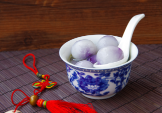 元宵節(jié)湯圓吃單數(shù)還是雙數(shù) 元宵和湯圓哪個好吃