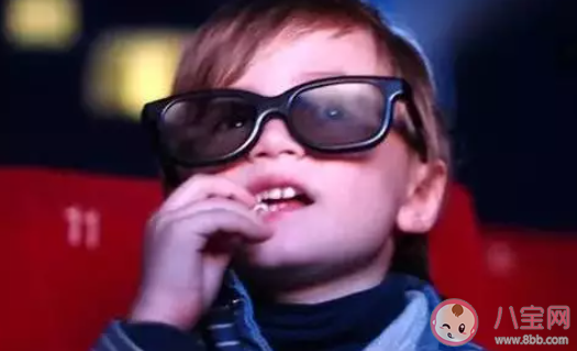 電影院最不能忍的行為是什么 熊孩子電影院打鬧怎么辦