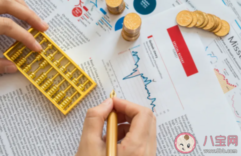 年輕人買基金為什么會被割韭菜 跟對基金經理就一定能賺錢嗎 年輕人買基金為什么會被割韭菜 跟對基金經理就一定能賺錢嗎