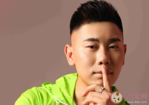 社會很單純復(fù)雜的是人是什么歌曲 《嗑兒》完整版歌詞在線聽歌