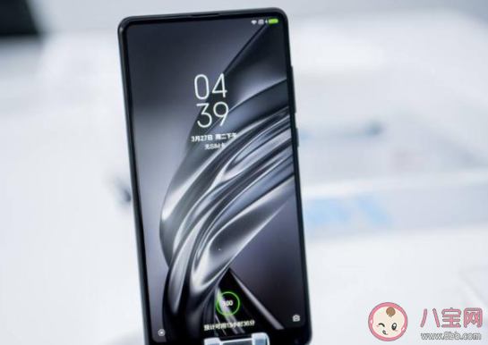 手機(jī)能取代電視嗎 電視會不會退出歷史舞臺 手機(jī)能取代電視嗎 電視會不會退出歷史舞臺