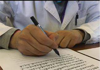 一封重達10斤的回信有怎樣的故事 書信更容易表達情感嗎