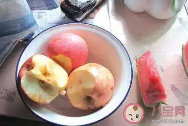 蘋果長了霉斑削掉之后剩下的部分可以吃嗎 螞蟻莊園3月4日答案 蘋果長了霉斑削掉之后剩下的部分可以吃嗎 螞蟻莊園3月4日答案