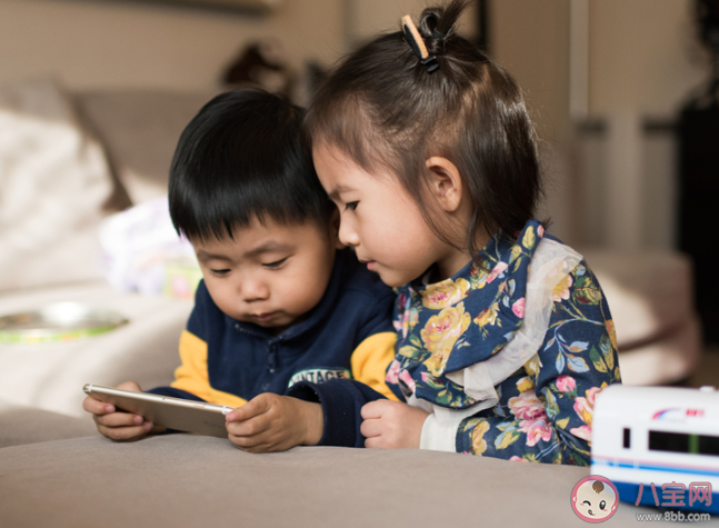 出生順序真的會影響孩子智商嗎 二胎家庭中為什么老二看著更精明