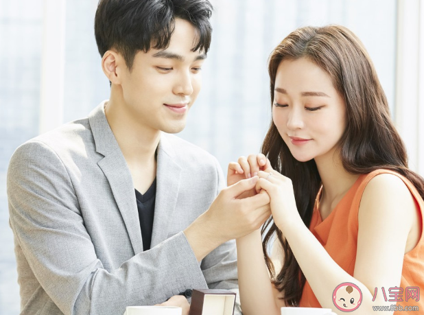 媽媽反對交往的對象要不要堅持 ?交往的對象父母很反對怎么解決