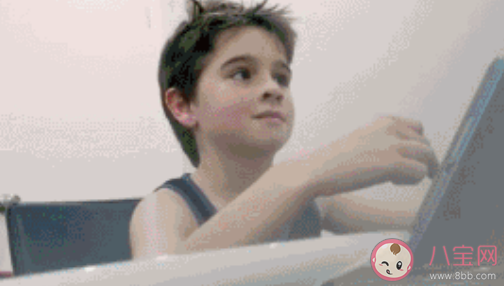 如何規定孩子使用電子產品的時間 不同年齡段的干預措施