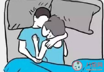 熱戀期該不該同居 同居要具備哪些條件 熱戀期該不該同居 同居要具備哪些條件