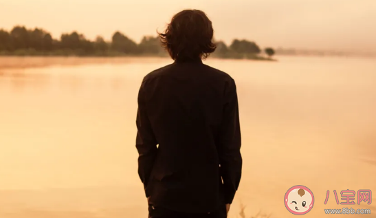 分手后為什么不能做朋友 分手后還做朋友意味著什么 分手后為什么不能做朋友 分手后還做朋友意味著什么