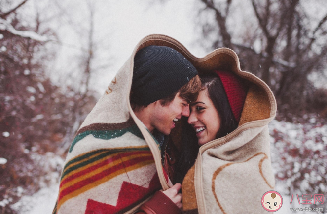 談戀愛一定要承諾未來嗎 談戀愛是享受當下還是規劃未來 談戀愛一定要承諾未來嗎 談戀愛是享受當下還是規劃未來