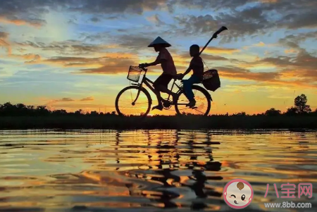 性教育是成長的必修課嗎 怎么給孩子正確的性教育