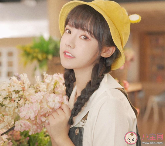 女孩子戀愛中應有什么原則 女生熱戀中容易犯哪些錯 女孩子戀愛中應有什么原則 女生熱戀中容易犯哪些錯