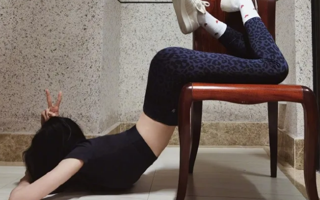 漫畫腰是腰椎過伸嗎 腰椎過伸有哪些危害