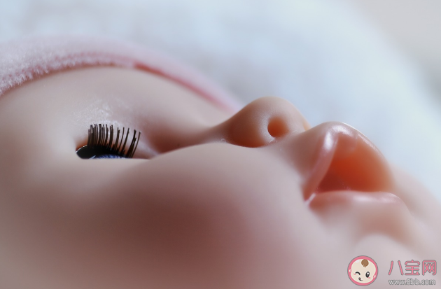 涂什么東西可以讓寶寶的睫毛長得更長 睫毛長短和什么有關(guān)