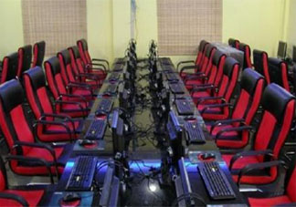 為什么網吧一年倒閉超12000家 淡出視野的網吧路在何方