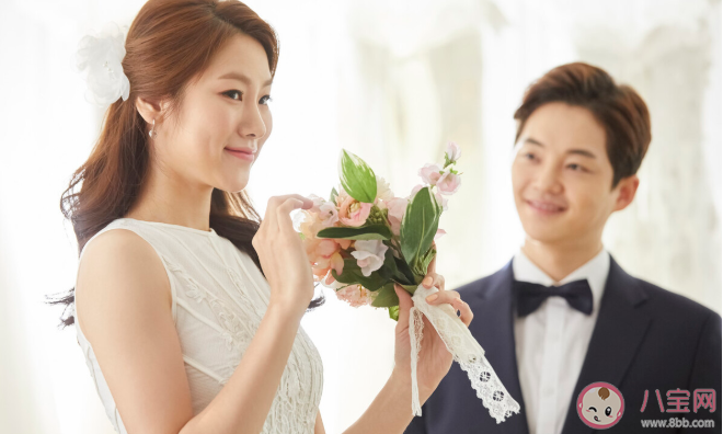 夫妻之間該做到絕對坦誠嗎 夫妻真正的坦誠是指什么 夫妻之間該做到絕對坦誠嗎 夫妻真正的坦誠是指什么