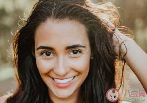 皮膚科醫生談春季補水誤區說了什么 春季該如何正確補水保濕