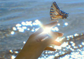 如何看待情感不自信 缺乏情感自信該怎么辦