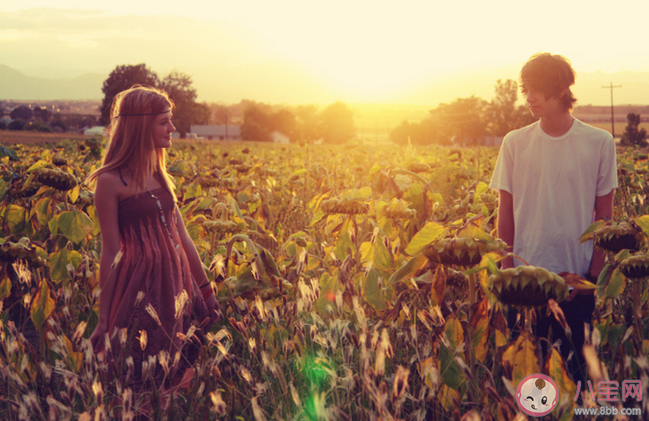 兩個人不合適的表現有哪些 不合適的愛情要堅持嗎