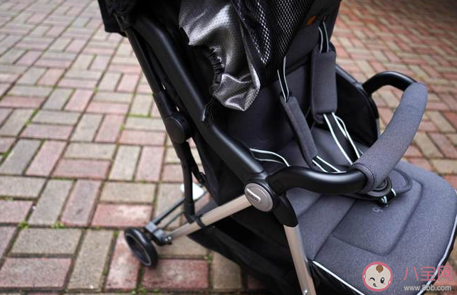 qborn百靈便攜折疊嬰兒推車適合多大的寶寶 qborn百靈童車適合出行嗎 qborn百靈便攜折疊嬰兒推車適合多大的寶寶 qborn百靈童車適合出行嗎