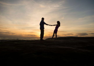 兩個人不合適的表現有哪些 不合適的愛情要堅持嗎