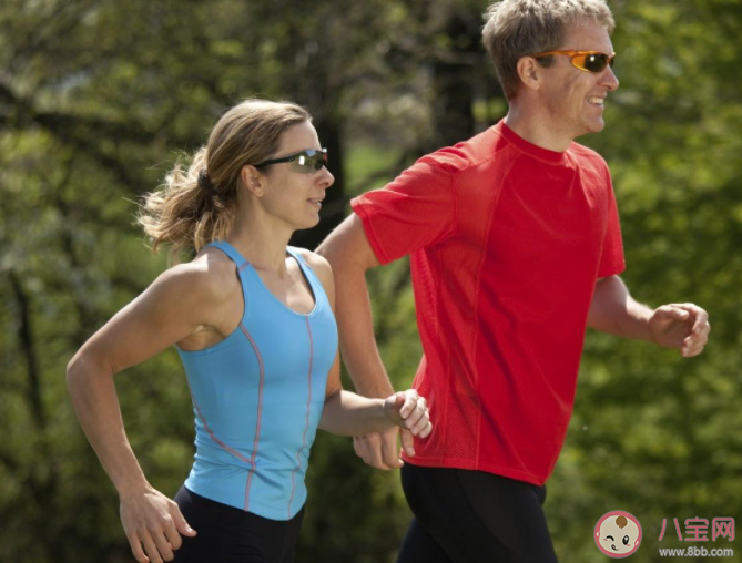 領(lǐng)導(dǎo)跑步累了你應(yīng)該怎么做 高情商的做法有哪些