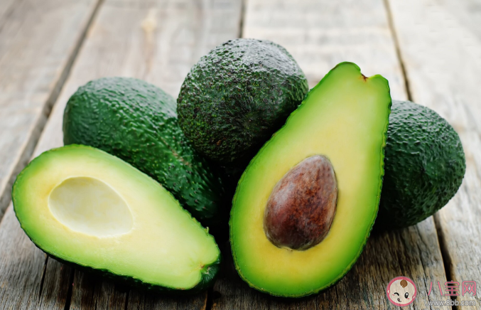 牛油果買回來是硬的怎么辦 牛油果切開了還很硬怎么辦