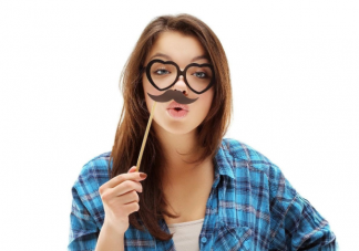 女生唇毛多是什么原因 唇毛會不會越刮越多