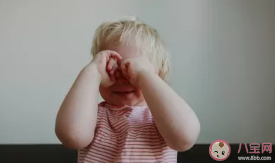 新生兒晚上哭的十大原因排行 寶寶喜歡晚上哭怎么回事