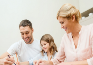 鼓勵教育比挫折教育對孩子更好嗎 如何平衡好鼓勵教育和挫折教育