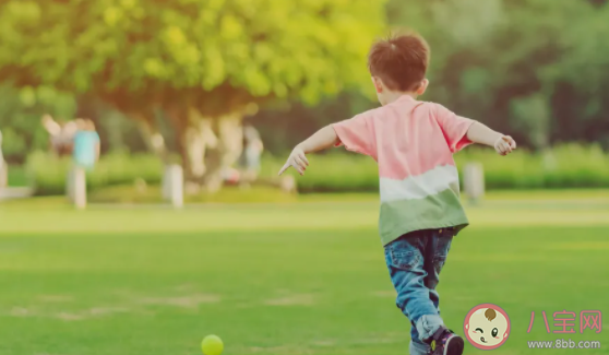 小孩子早教可以多去哪些場所 孩子多去圖書館的好處